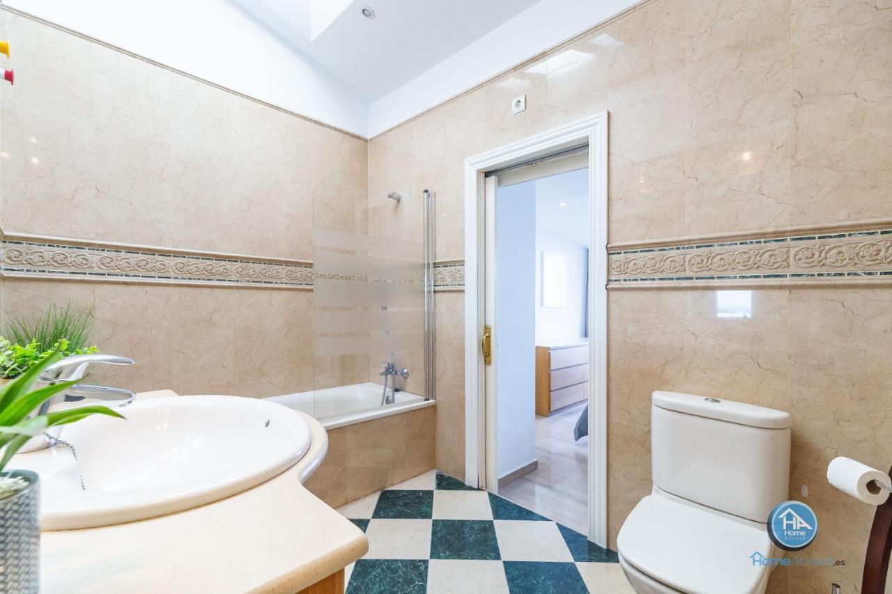 HomeAbroad Apartments - Ático Deluxe Fuengirola with FREE Parking Esterno foto