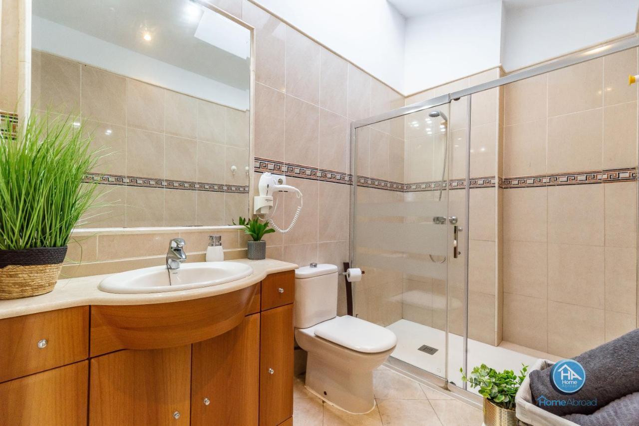 HomeAbroad Apartments - Ático Deluxe Fuengirola with FREE Parking Esterno foto